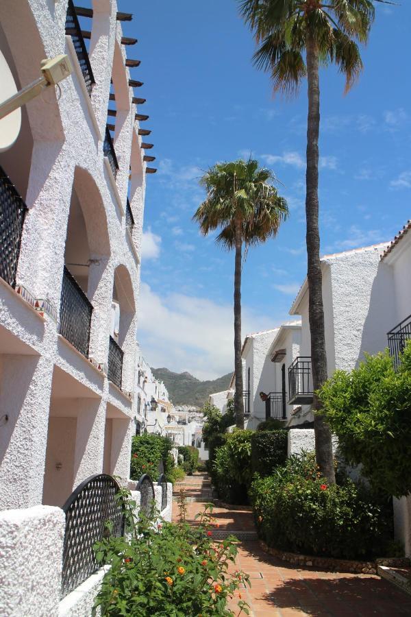 Apartment Verano Azul Nerja Exterior photo